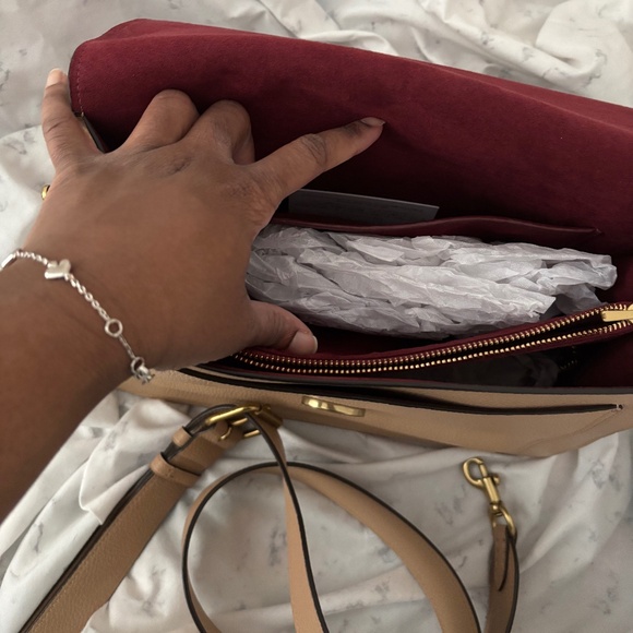 Coach Shoulder Tabby Bag - Picture 7 of 7